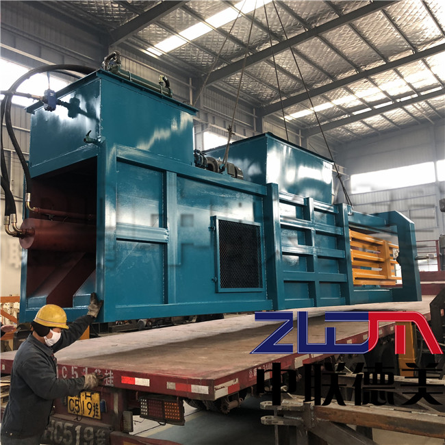 廢紙打包機(jī)發(fā)貨現(xiàn)場